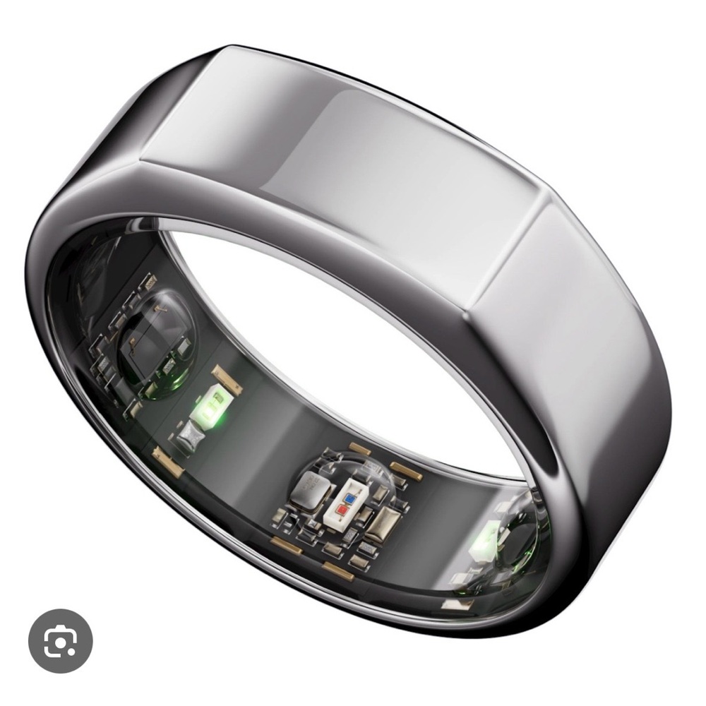 Oura Silver Wellness Ring